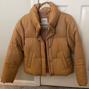Abercrombie & Fitch Camel Puffer Jacket
